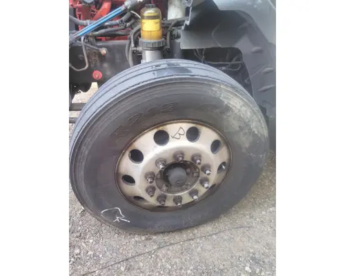 BRIDGESTONE 295/75R22.5 TIRE