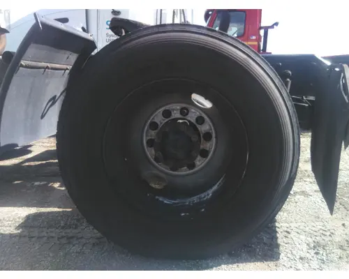 BRIDGESTONE 295/75R22.5 TIRE