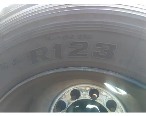BRIDGESTONE 295/75R22.5 TIRE
