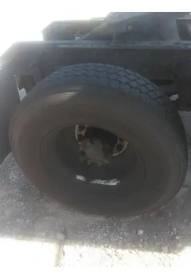 BRIDGESTONE 295/75R22.5 TIRE