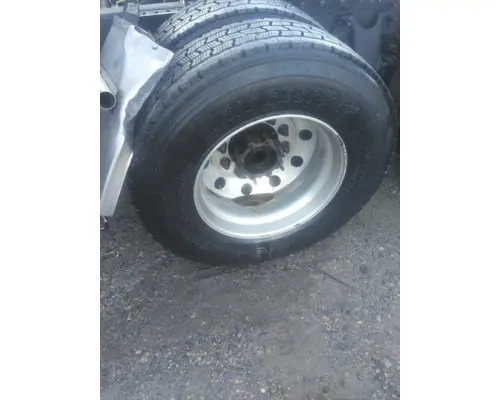 BRIDGESTONE 295/75R22.5 TIRE