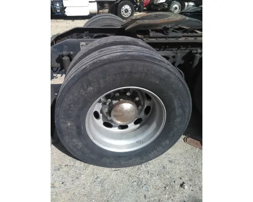 BRIDGESTONE 295/75R22.5 TIRE