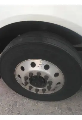 BRIDGESTONE 295/75R22.5 TIRE