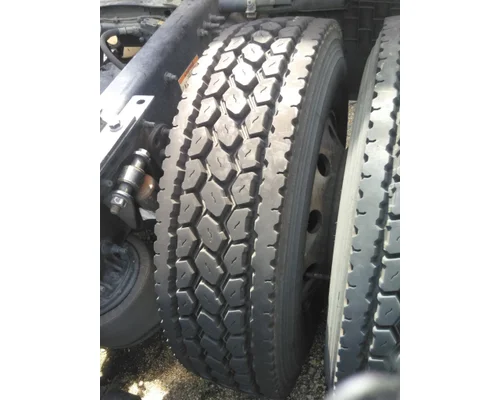 BRIDGESTONE 295/75R22.5 TIRE