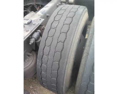 BRIDGESTONE 295/75R22.5 TIRE