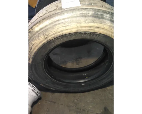 BRIDGESTONE 295/75R22.5 TIRE