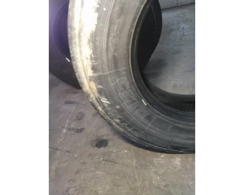 BRIDGESTONE 295/75R22.5 TIRE