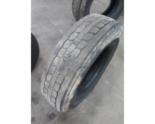 BRIDGESTONE 295/75R22.5 TIRE