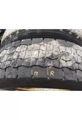 BRIDGESTONE 295/75R22.5 TIRE