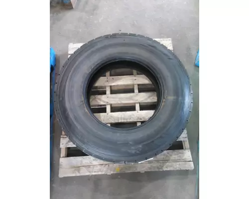 BRIDGESTONE 295/75R22.5 TIRE