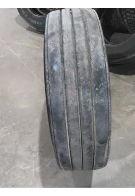 BRIDGESTONE 295/75R22.5 TIRE
