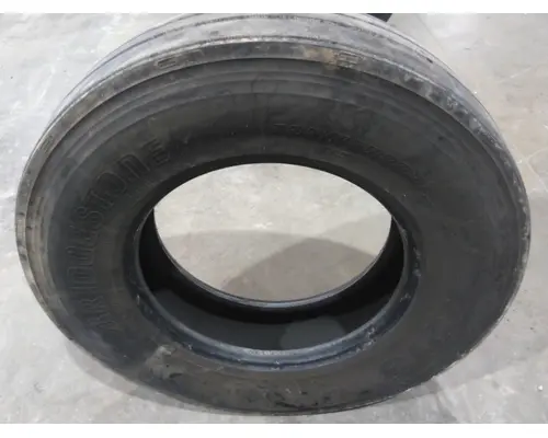 BRIDGESTONE 295/75R22.5 TIRE