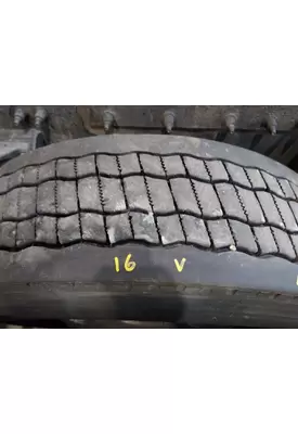 BRIDGESTONE 295/75R22.5 TIRE