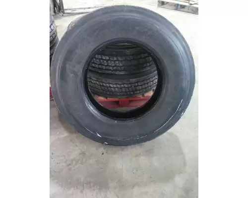 BRIDGESTONE 295/75R22.5 TIRE