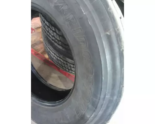 BRIDGESTONE 295/75R22.5 TIRE