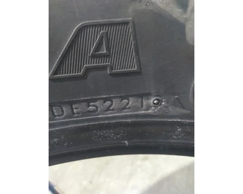 BRIDGESTONE 295/75R22.5 TIRE