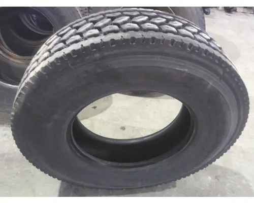 BRIDGESTONE 295/75R22.5 TIRE