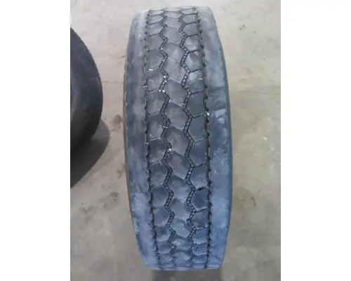 BRIDGESTONE 295/75R22.5 TIRE