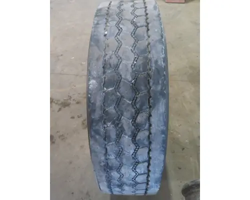 BRIDGESTONE 295/75R22.5 TIRE