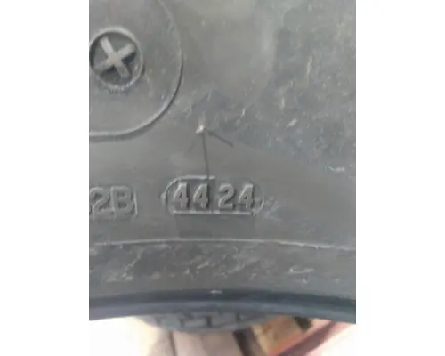 BRIDGESTONE 295/75R22.5 TIRE