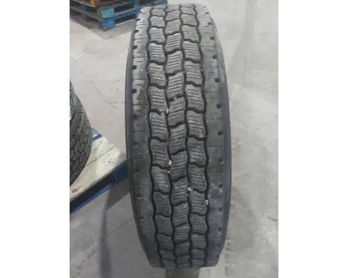 BRIDGESTONE 295/75R22.5 TIRE