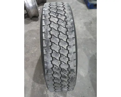 BRIDGESTONE 295/75R22.5 TIRE