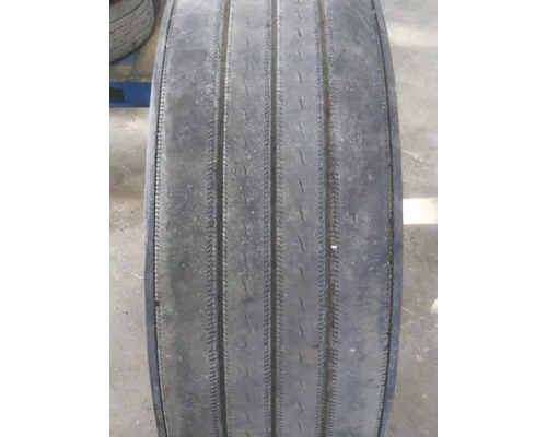 BRIDGESTONE 295/75R22.5 TIRE
