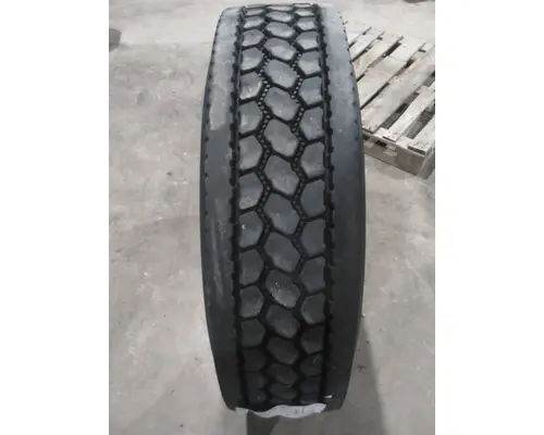 BRIDGESTONE 295/75R22.5 TIRE