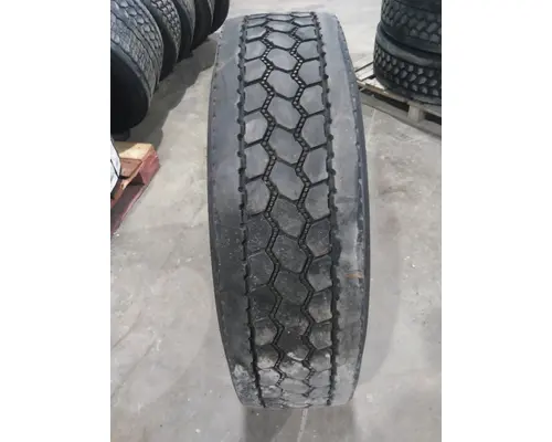 BRIDGESTONE 295/75R22.5 TIRE