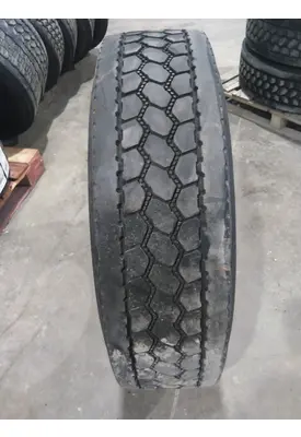 BRIDGESTONE 295/75R22.5 TIRE