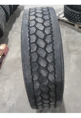 BRIDGESTONE 295/75R22.5 TIRE