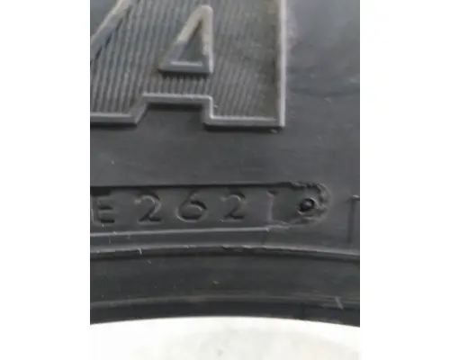 BRIDGESTONE 295/75R22.5 TIRE