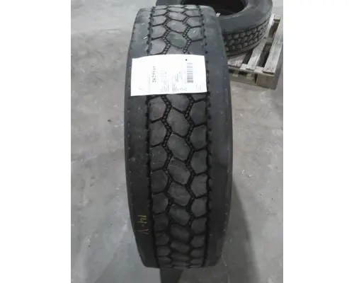 BRIDGESTONE 295/75R22.5 TIRE
