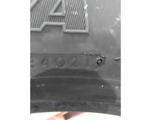 BRIDGESTONE 295/75R22.5 TIRE