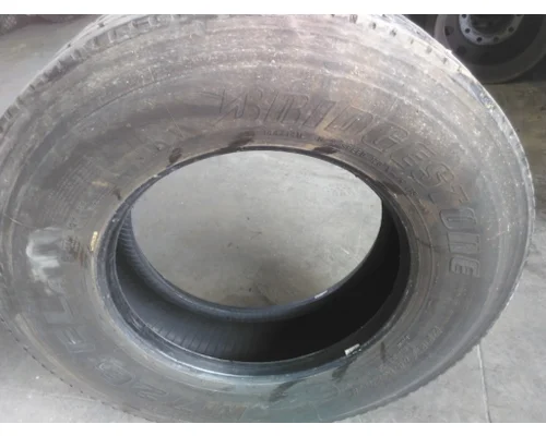 BRIDGESTONE 295/75R22.5 TIRE