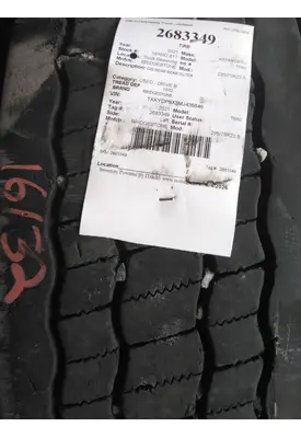 BRIDGESTONE 295/75R22.5 TIRE