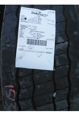 BRIDGESTONE 295/75R22.5 TIRE