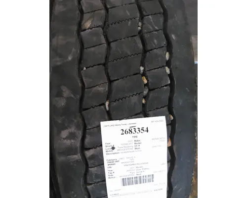 BRIDGESTONE 295/75R22.5 TIRE