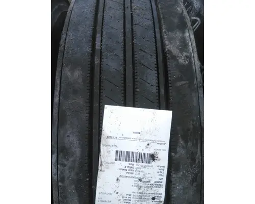 BRIDGESTONE 295/75R22.5 TIRE
