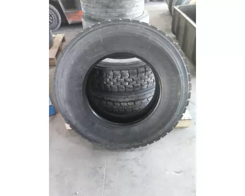 BRIDGESTONE 295/80R22.5 TIRE