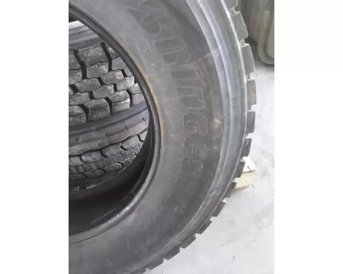 BRIDGESTONE 295/80R22.5 TIRE