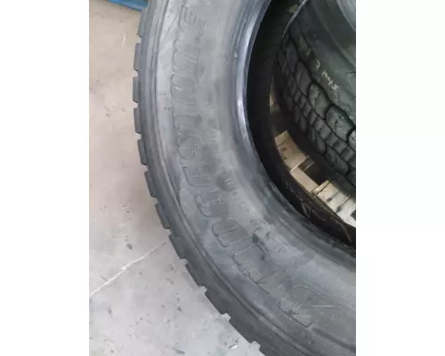 BRIDGESTONE 295/80R22.5 TIRE