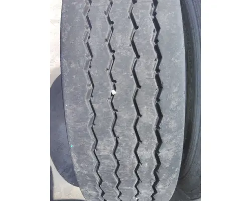 BRIDGESTONE 315/80R22.5 TIRE