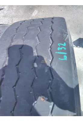 BRIDGESTONE 315/80R22.5 TIRE