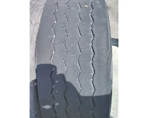 BRIDGESTONE 315/80R22.5 TIRE
