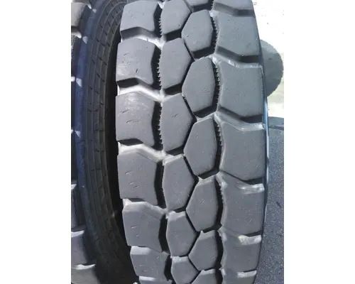 BRIDGESTONE 315/80R22.5 TIRE
