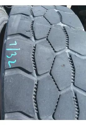 BRIDGESTONE 315/80R22.5 TIRE