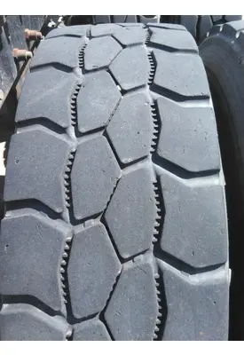 BRIDGESTONE 315/80R22.5 TIRE