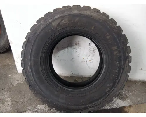BRIDGESTONE 315/80R22.5 TIRE