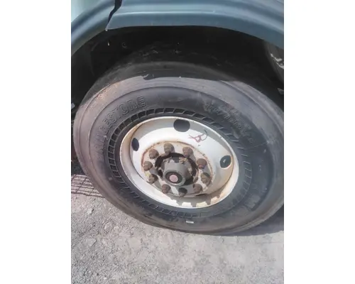 BRIDGESTONE 315/80R22.5 TIRE